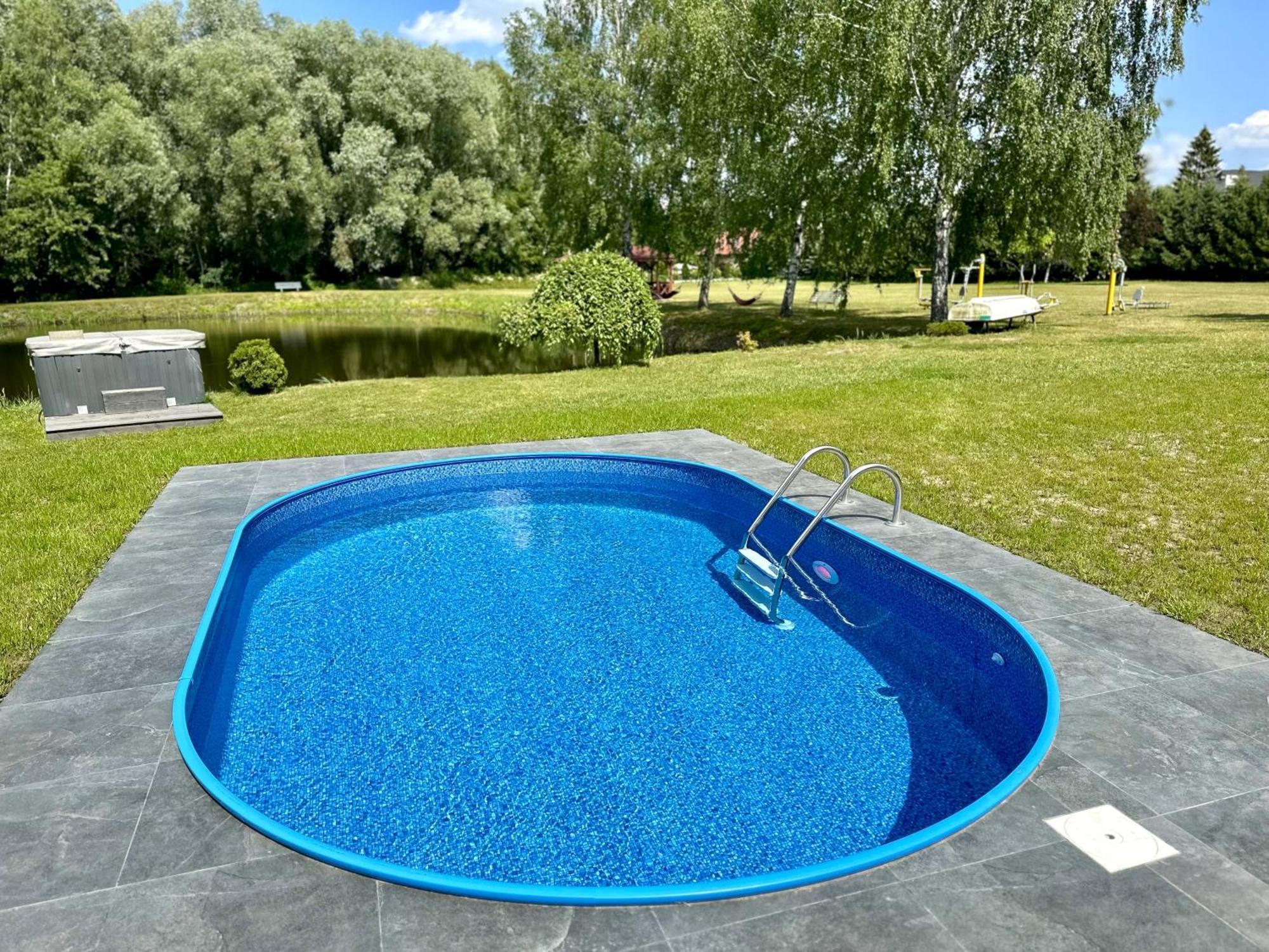 Hotel Mazury Gizycko Ngoại thất bức ảnh